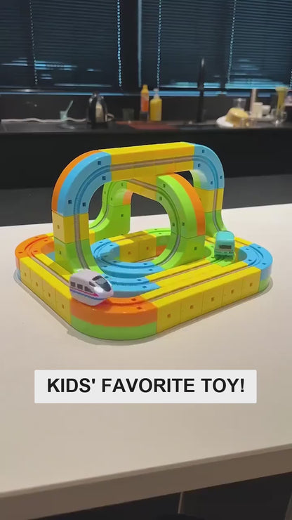 Infinity Racer Magnetic Train